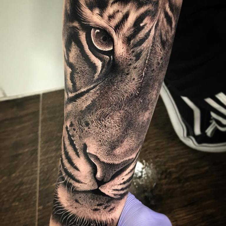 татуировка тигр значение