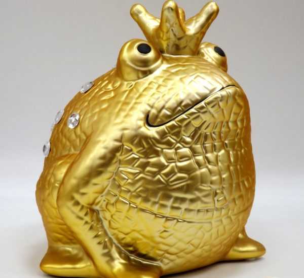 Golden frog piggy bank